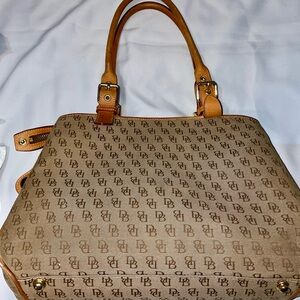 Dooney and Bourke Brown tan COBBLERS SPECIAL!! Corner needs repair. See pic